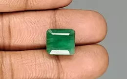 Zambian Emerald - 10.37 Carat Prime Quality  EMD-9938