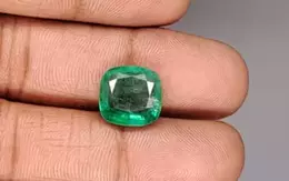 Zambian Emerald - 6.50 Carat Limited Quality  EMD-9951