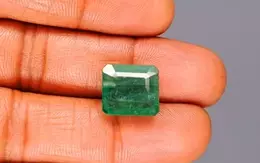 Zambian Emerald - 8.58 Carat Prime Quality  EMD-9986