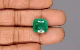 Zambian Emerald - 10.95 Carat Prime Quality  EMD-9996