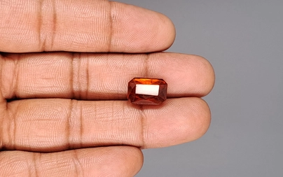 Ceylon Hessonite Garnet - 9.1 Carat Limited Quality HG-8281