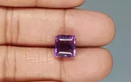 Siberian Amethyst - 4.82 Carat Rare Quality AMT-12681