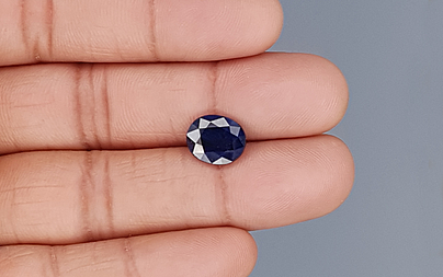 Thailand Blue Sapphire - 3.85 Carat Prime Quality BBS-9612