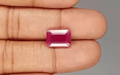 Natural African Ruby - 5.76 Carat  Limited Quality  BR-7472