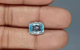 Natural Blue Topaz - 5.08 Carat Prime Quality BT-26008