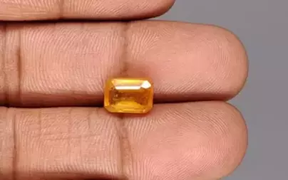 Thailand Yellow Sapphire - 3.88 Carat Prime Quality BYSGF-12124