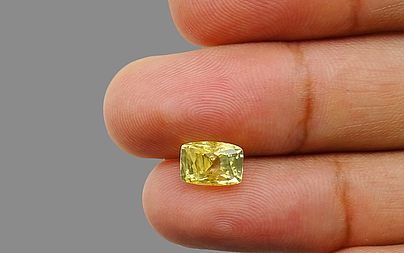 Ceylon Yellow Sapphire - 2.69 Carat Prime Quality CYS-3465