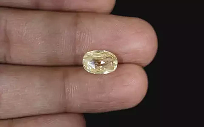 Ceylon Yellow Sapphire - 4.44 Carat Limited Quality CYS-3691