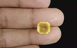 Ceylon Yellow Sapphire - 4.82 Carat Rare Quality CYS-3697