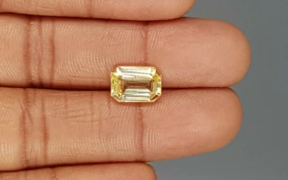 Ceylon Yellow Sapphire - CYS 3757 Limited-Quality 4.64 Carat