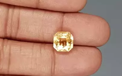 Ceylon Yellow Sapphire - 5.71 Carat Rare Quality CYS-3834