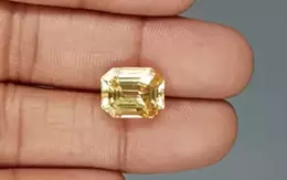 Ceylon Yellow Sapphire - 8.33 Carat Rare Quality CYS-3845