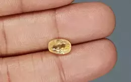 Ceylon Yellow Sapphire - 2.52 Carat Prime Quality CYS-3875