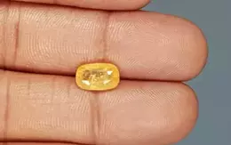 Ceylon Yellow Sapphire - 3.15 Carat Fine Quality CYS-3890