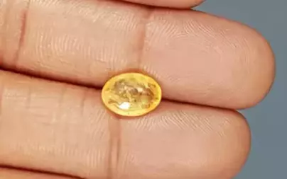 Ceylon Yellow Sapphire - 3.18 Carat Fine Quality CYS-3896