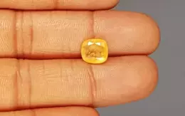 Ceylon Yellow Sapphire - 3.48 Carat Fine Quality CYS-3897