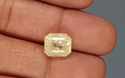 Ceylon Yellow Sapphire - 7.34 Carat Prime Quality CYS-3907