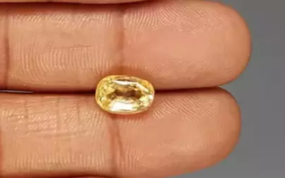 Ceylon Yellow Sapphire - 4.13 Carat Limited Quality CYS-3926