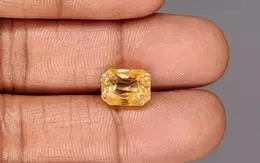 Ceylon Yellow Sapphire - 6.07 Carat Rare Quality CYS-3956