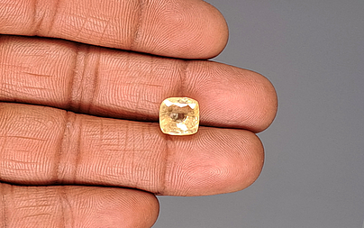 Ceylon Yellow Sapphire - 5.57 Carat Prime Quality CYS-3991