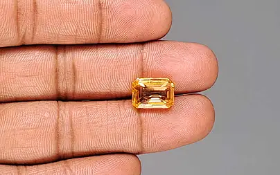 Ceylon Yellow Sapphire - 7.98 Carat  Rare Quality CYS-4043