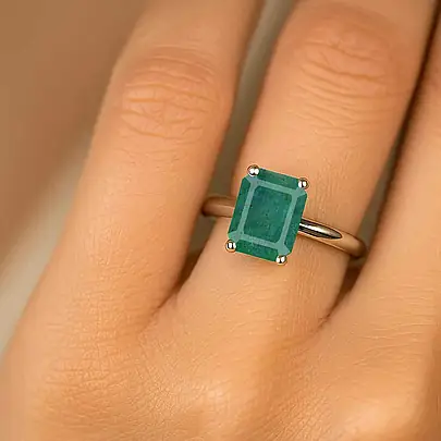 Grand Heritage 925 Sterling Silver Emerald Stone Ladies’ Ring