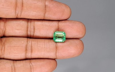 Colombian Emerald - 3.5 Carat Rare Quality EMD-10112