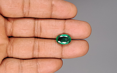 Zambian Emerald - 4.87 Carat Rare Quality EMD-10154