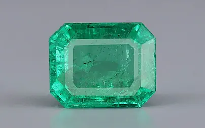 Zambian Emerald - 3.71 Carat Rare Quality EMD-10297