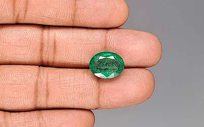 Zambian Emerald - 7.60 Carat Limited Quality EMD-10318