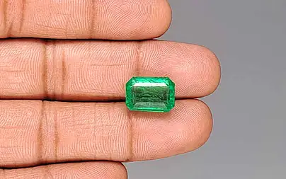 Zambian Emerald - 8.72 Carat Limited Quality EMD-10319