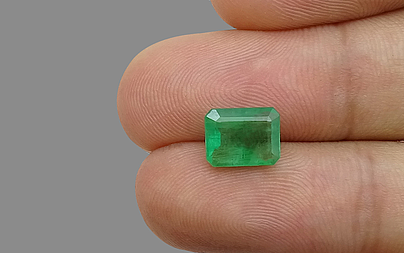 Zambian Emerald - 2.15 Carat Prime Quality EMD-9042