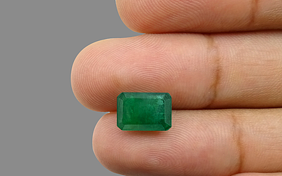 Zambian Emerald - 3.29 Carat Fine Quality EMD-9121