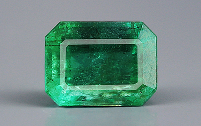 Zambian Emerald - 2.52 Carat Fine Quality EMD-9138