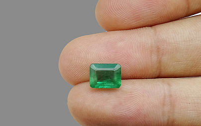 Zambian Emerald - 2.18 Carat Prime Quality EMD-9139