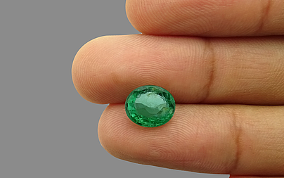 Zambian Emerald - 2.82 Carat Prime Quality EMD-9178