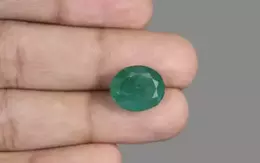 Zambian Emerald - 7.23 Carat Prime Quality EMD-9363 