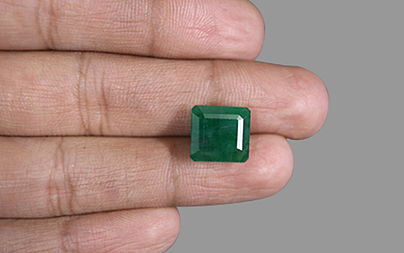 Zambian Emerald - 6.61 Carat Prime Quality EMD-9434