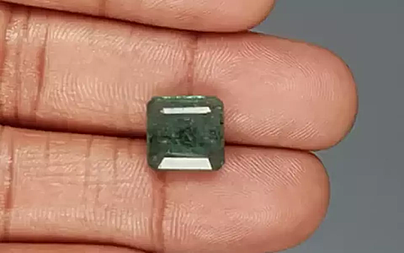 Zambian Emerald - 5.21 Carat Prime Quality  EMD-9568