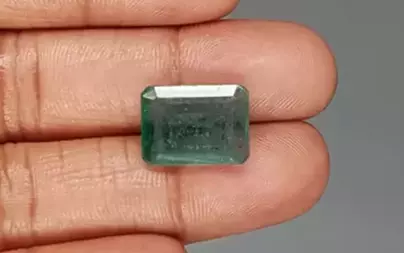 Zambian Emerald - 8.60 Carat Prime Quality EMD-9576