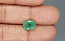 Zambian Emerald - 2.86 Carat Prime Quality EMD-9598