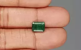 Zambian Emerald - 2.39 Carat Prime Quality EMD-9622