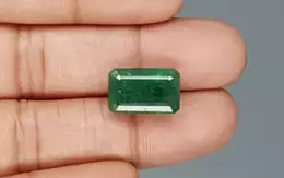 Zambian Emerald - 10.08 Carat Prime Quality EMD-9629