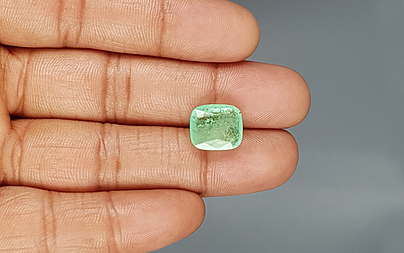 Colombian Emerald - 7.47 Carat Prime Quality  EMD-9637