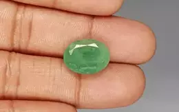 Zambian Emerald - 8.47 Carat Prime Quality EMD-9656