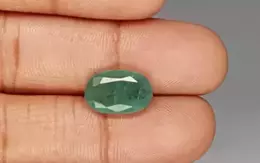 Zambian Emerald - 4.79 Carat Prime Quality EMD-9659