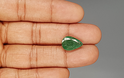 Zambian Emerald - 5.41 Carat Prime Quality EMD-9679