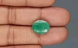 Zambian Emerald - 7.25 Carat Fine Quality EMD-9724