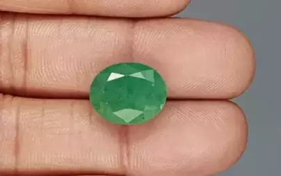 Zambian Emerald - 10.52 Carat Fine Quality EMD-9733