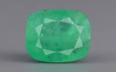 Zambian Emerald - 3.57 Carat Fine Quality EMD-9755